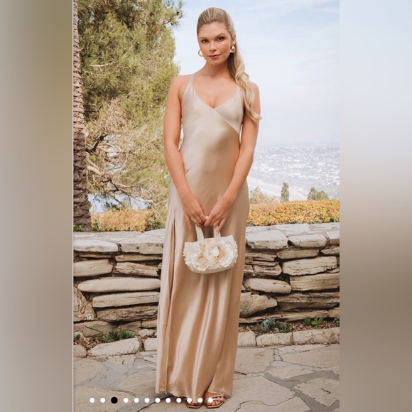 Dresses & Skirts - NWOT Show Me Your Mumu Anderson Maxi Dress